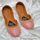 Regal - Khussa Master